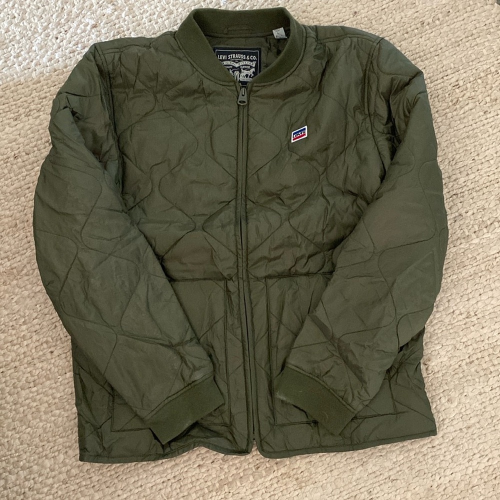 Men’s Levi’s quilted bomber